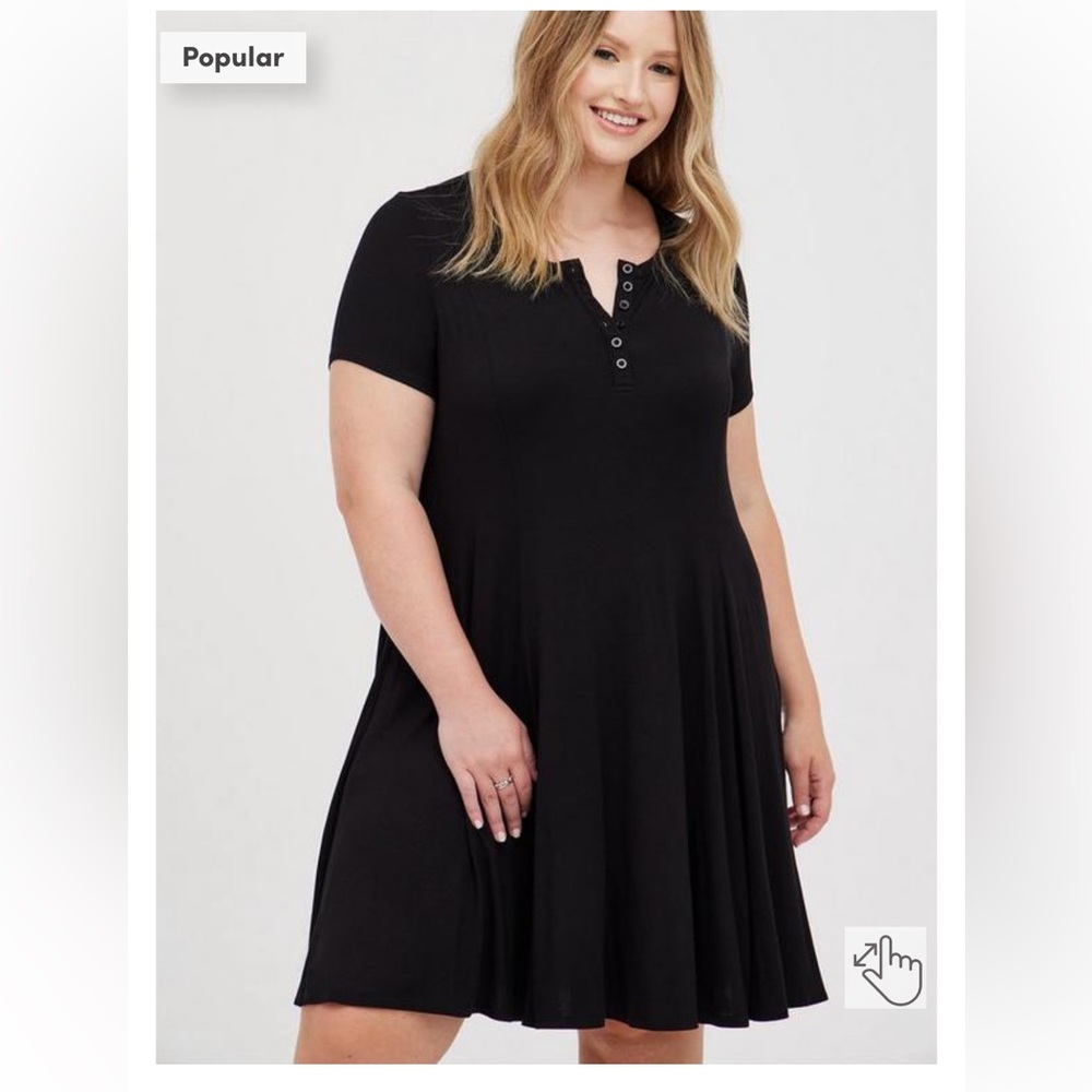 Torrid Super soft Henley 3 button black dress. Size 4